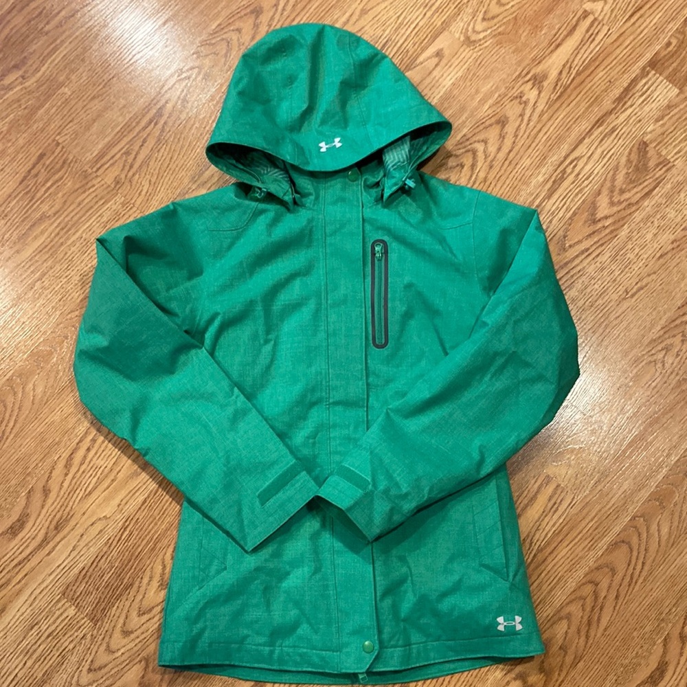 3 in 1 Snowboard/winter Jacket.  Under Armour Size XS -Storm Collection